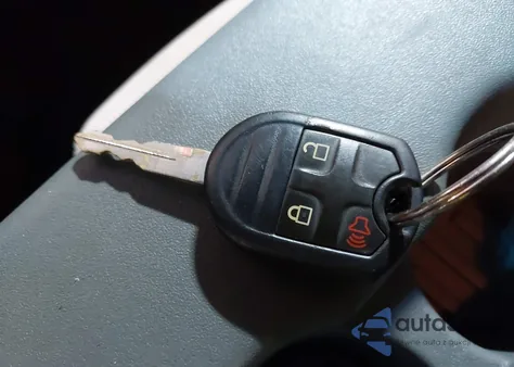 2012 Ford F-150 Xlt из США, поврежденный, VIN 1FTMF1CF2CFB51882